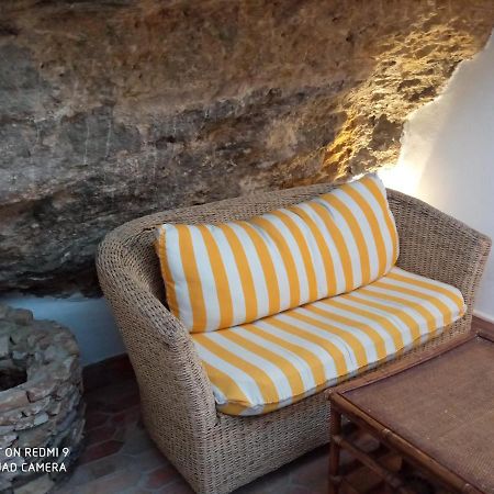 Villa Casa Enrocada à Setenil De Las Bodegas Extérieur photo