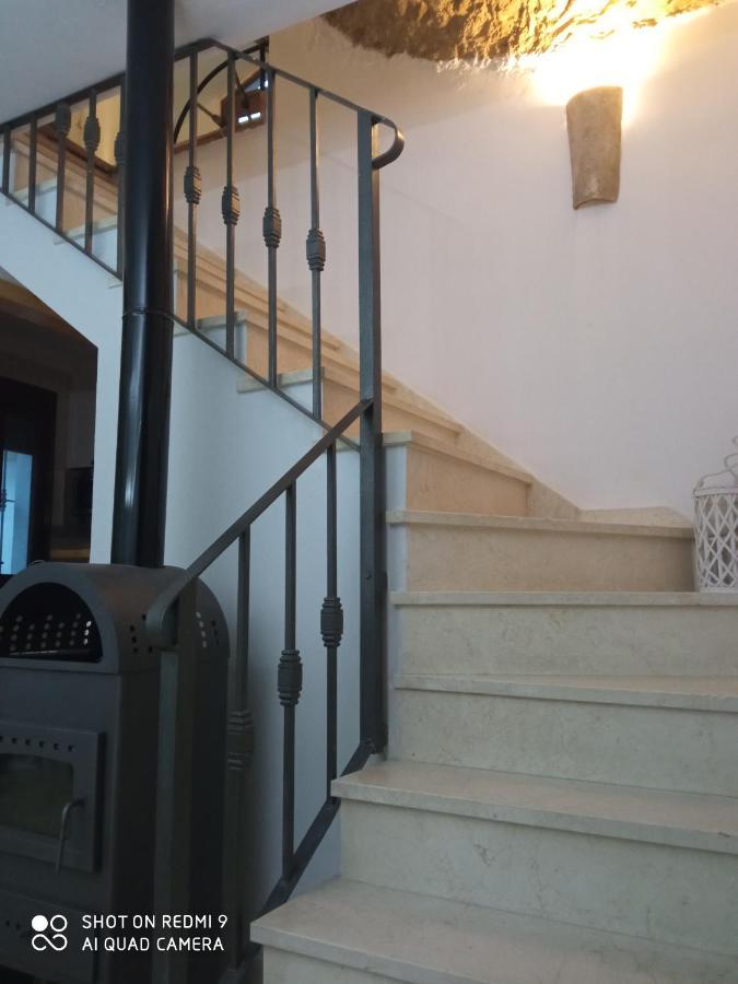 Villa Casa Enrocada à Setenil De Las Bodegas Extérieur photo