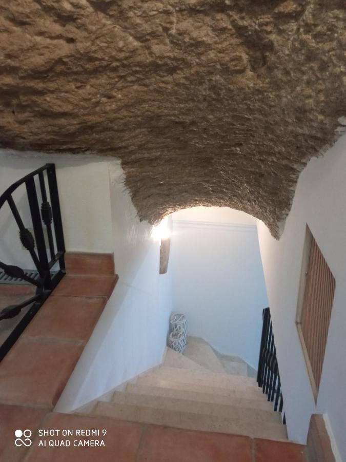 Villa Casa Enrocada à Setenil De Las Bodegas Extérieur photo